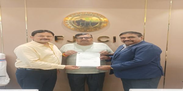 श्रम और ईएसआईसी उप समिति के अध्‍यक्ष बने प्रमोद