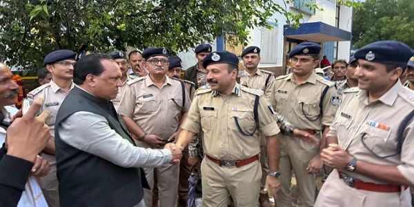 शिवपुरी के जिला अस्पताल से बच्चा चोरी में मानव तस्करी एंगल पर भी होगी जांच : डीआईजी अमित सांघी