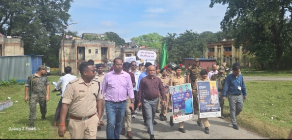 मतदाता जागरूकता के लिए घाटशिला में प्रभात फेरी, एनसीसी कैडेट्स ने किया नागरिकों को प्रेरित मतदाता जागरूकता के लिए घाटशिला में प्रभात फेरी, एनसीसी कैडेट्स ने किया नागरिकों को प्रेरित