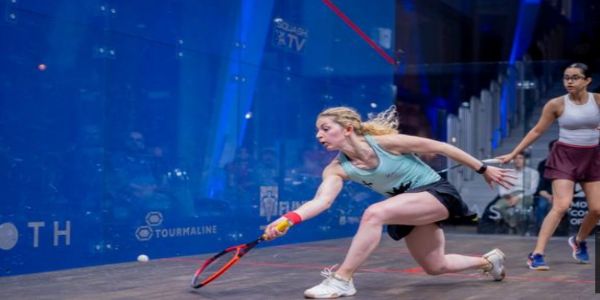 अनाहत सिंह और जीना कैनेडी के बीच मैच का दृश्य अनाहत सिंह और जीना कैनेडी के बीच मैच का दृश्य