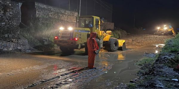 राजमार्ग अवरुद्ध राजमार्ग अवरुद्ध