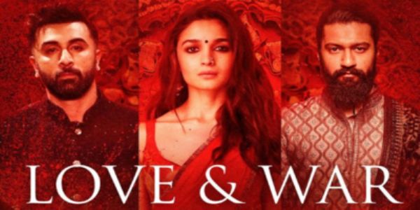 रणबीर कपूर, आलिया भट्ट, विक्की कौशल - फोटो सोर्स इंस्टाग्राम रणबीर कपूर, आलिया भट्ट, विक्की कौशल - फोटो सोर्स इंस्टाग्राम