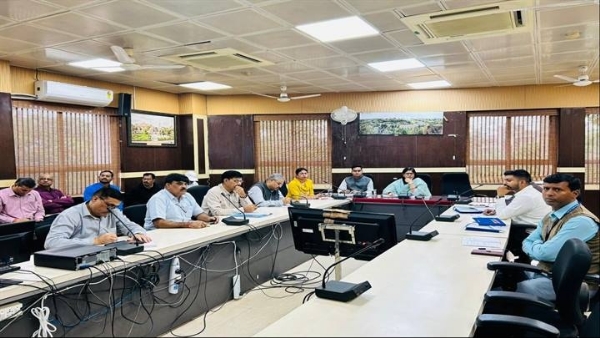 संबंधित अधिकारियों की बैठक संबंधित अधिकारियों की बैठक