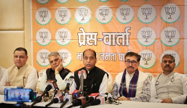 पत्रकार वार्ता को सम्बोधित करते हुए नेता प्रतिपक्ष जय राम ठाकुर। पत्रकार वार्ता को सम्बोधित करते हुए नेता प्रतिपक्ष जय राम ठाकुर।