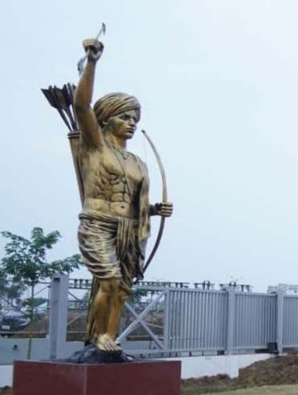 वीर नारायण सिंह स्मारक सह आदिवासी स्वतंत्रता संग्राम सेनानी संग्रहालय वीर नारायण सिंह स्मारक सह आदिवासी स्वतंत्रता संग्राम सेनानी संग्रहालय