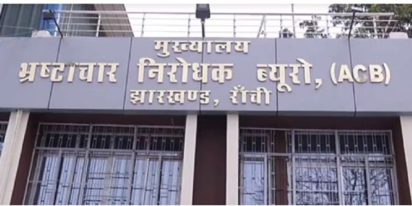 शराब घोटाला मामले में पूर्व उत्पाद सचिव आईएएस मुकेश कुमार से एसीबी ने की पूछताछ