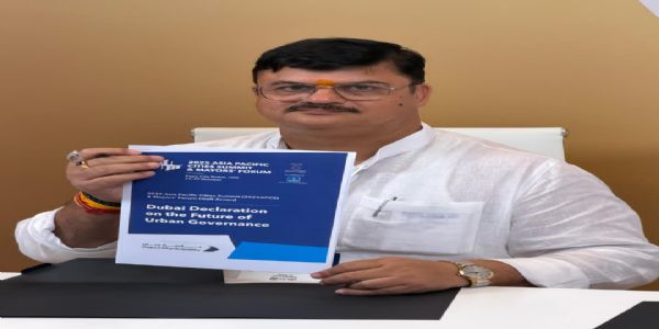 नगर की तरक्की के लिए महापौर ने किया 