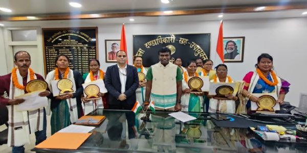 सेवानिवृत्ति सम्मान समारोह में 10 शिक्षक हुए सम्मानित