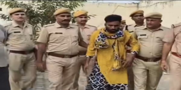 कुख्यात हिस्ट्रीशीटर ख़ुशीराम फौजी को तीन अन्य आरोपितों के साथ पकड़ा