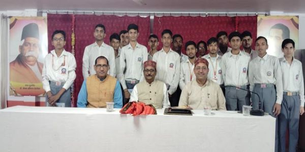 सूचना का अधिकार एक शक्तिशाली हथियार : पीएन द्विवेदी