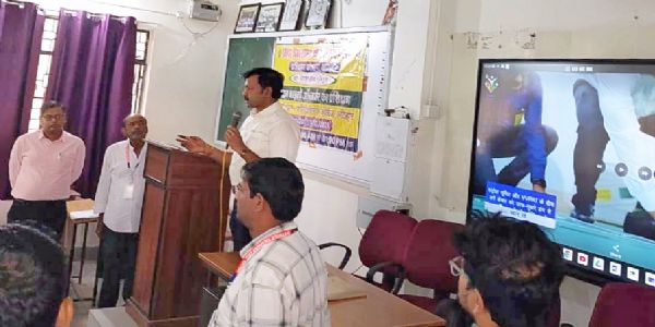 विधानसभा चुनाव : मतदान माइक्रो ऑब्जर्वरों के लिए विशेष प्रशिक्षण कार्यक्रम आयोजित