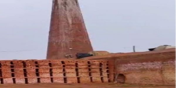 डीएम के निर्देश पर हुई भट्टे की जाँच में कई कमियां मिलीं