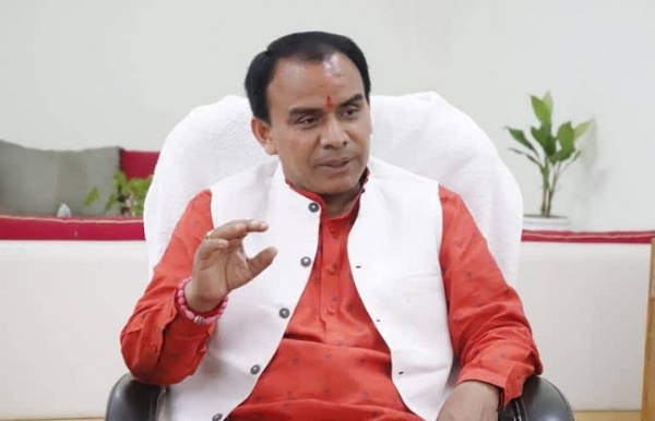 मंत्री धन सिंह रावत मंत्री धन सिंह रावत