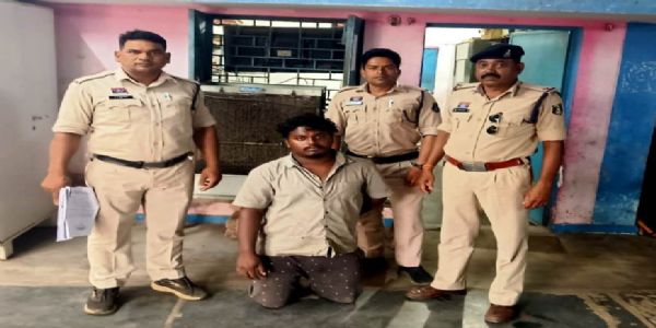 जूटमिल पुलिस ने फरार गांजा तस्कर को पकड़ा, एनडीपीएस मामले में कोर्ट में पेशकर भेजा जेल