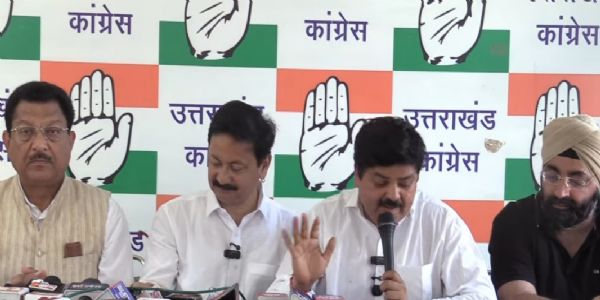 स्वास्थ्य विभाग में मशीनाें की खरीद काे लेकर कांग्रेस ने सरकार को घेरा
