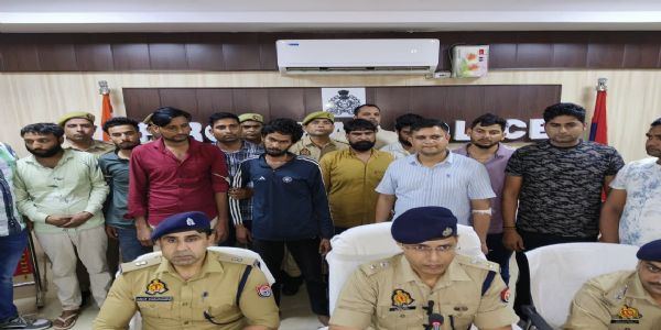 अन्तर्राजीज्य गैंग के छह शातिर बदमाश गिरफ्तार, एक करोड़ से अधिक कैश और असलहा बरामद