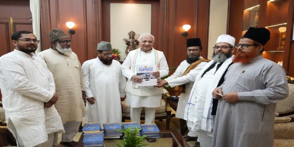 एदारा-ए-शरिया ने की राष्ट्रपति व प्रधानमंत्री से बरेली घटना में हस्तक्षेप की मांग