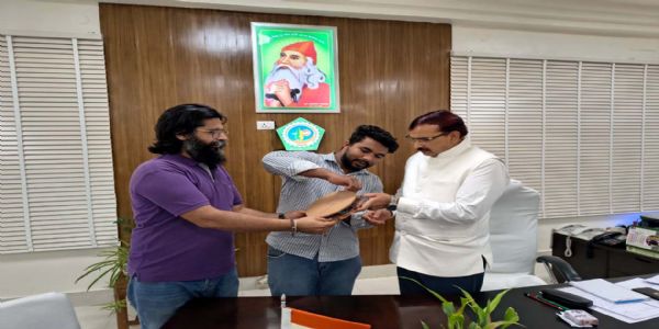 हिसार : गुरु जम्भेश्वर विश्वविद्यालय के विद्यार्थियों ने तैयार किया स्मार्ट वजन मॉनिटरिंग सिस्टम