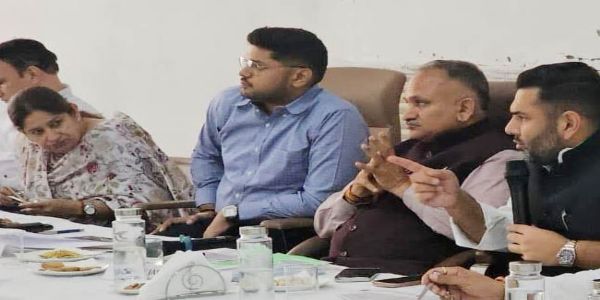 सोनीपत: 17 दुकानदाराें का हाेगा पुनर्वास,निगम की बैठक में प्रस्ताव पास