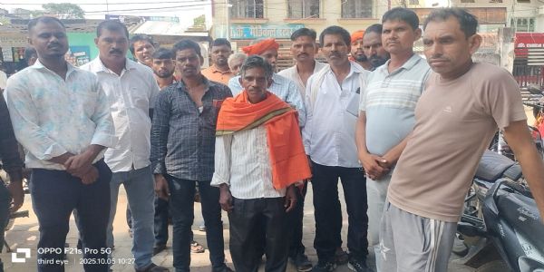 फंदे पर लटका मिला नवविवाहित का शव