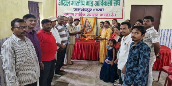रानी दुर्गावती की जयंती पर गोंड समाज ने दी श्रद्धांजलि