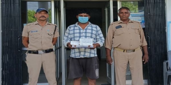 स्मैक के साथ नशा तस्कर गिरफ्तार, मिले अंतरराज्यीय गिरोह के तार