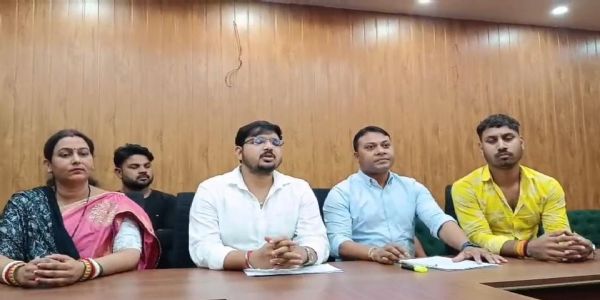 बस टर्मिनल स्थानांतरण पर जेएलकेएम का विरोध