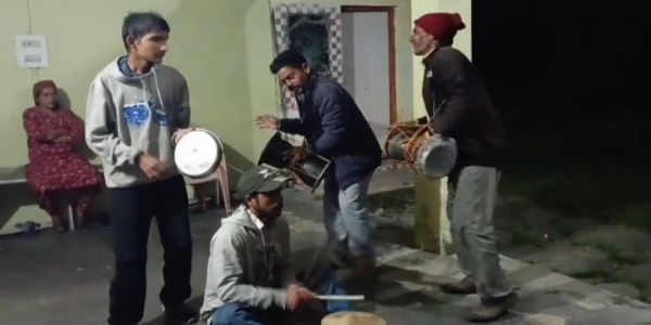 सिरमौर के गिरिपार क्षेत्र में आज भी जीवंत है पांडवों-कौरवों की लोकगाथा, अष्टमी से दीपावली तक गूंजते हैं हूलक-दमोनू