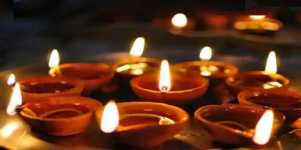 वाराणसी: काशी विद्वत परिषद का निर्णय, 20 अक्टूबर को मनाएंगे दीपावली पर्व