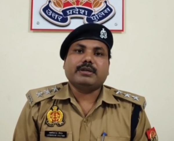 जानकारी देते सीओ सिटी जानकारी देते सीओ सिटी