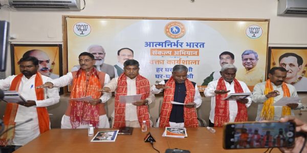 स्वदेशी अभियान से ही आत्मनिर्भर बनेगा भारत : बाबूलाल
