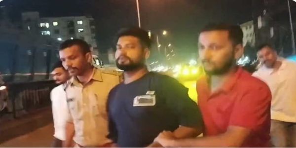 सरायकेला के गम्हरिया बाजार से शराब कारोबारी बापी दास गिरफ्तार,करोड़ों की संपत्ति का खुलासा
