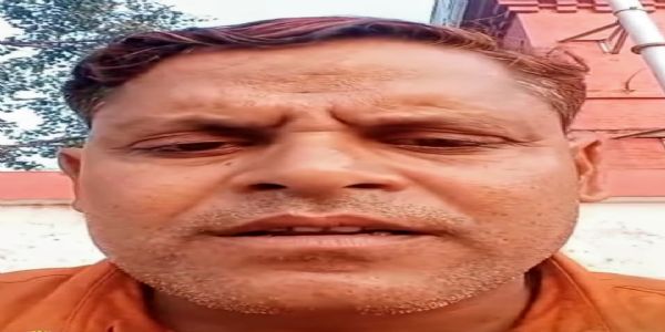 चालक के खुदकुशी मामले में दो थाना प्रभारी सहित चार पुलिसकर्मियों पर प्राथमिकी दर्ज