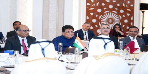 भारत और कतर ने व्यापार और निवेश बढ़ाने के उपायों पर की चर्चा