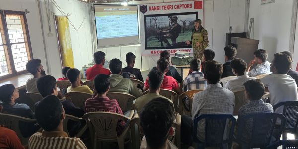 पुंछ में करियर परामर्श और ‘भारतीय सेना में शामिल हों’ व्याख्यान का आयोजन