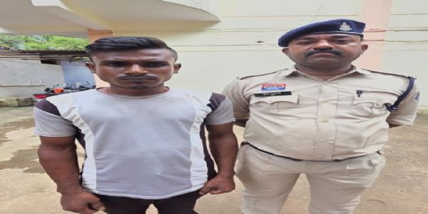 गांजा बेचते आरोपित गिरफ्तार, भेजा गया जेल