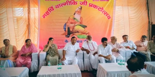 पानीपत: महर्षि वाल्मीकि ने समाज को त्याग और समानता का संदेश दिया: प्रमोद विज