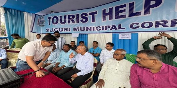 सिलीगुड़ी में पर्यटकों के लिए खोला गया हेल्प डेस्क
