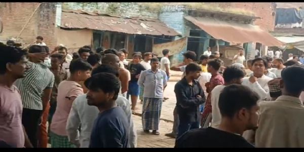 प्रधानमंत्री नरेंद्र मोदी व मुख्यमंत्री योगी आदित्यनाथ की लगाई गई आपत्तिजनक फोटो, सोशल मीडिया पर वायरल