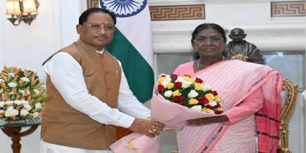 मुख्यमंत्री साय ने राष्ट्रपति श्रीमती द्रौपदी मुर्मू  से की मुलाकात