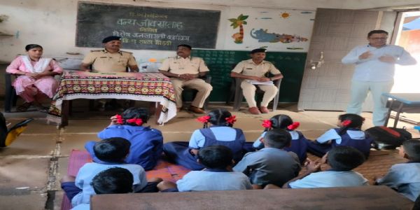 विद्यार्थियों को दी वन्यजीव संरक्षण की जानकारी