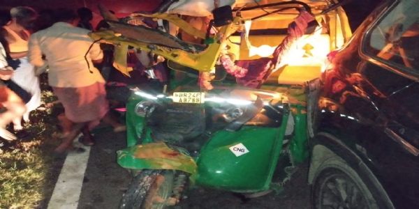 बिहार के रोहतास में स्कॉर्पियो-ऑटो की टक्कर में तीन की मौत