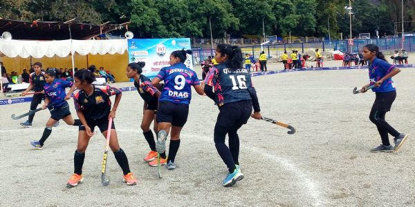 महिला हॉकी प्रतियोगिता के द्वितीय दिवस रोमांचक रहे दस मुकाबले