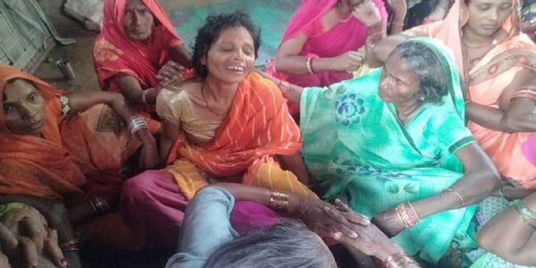 पत्नी से अवैध संबंध के शक में चाचा ने भतीजे की कर दी हत्या