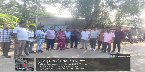 सूरजपुर : कलेक्टर ने किया नगर भ्रमण, सफाई व्यवस्था में सुधार के दिए निर्देश