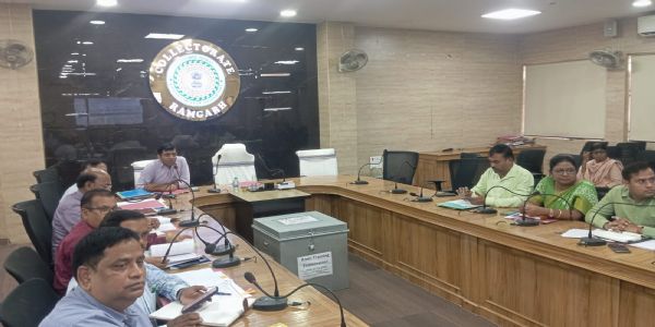 डीडीसी ने की योजना कार्यकारिणी समिति की बैठक
