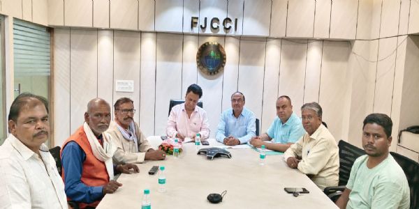 किराया विवाद का समाधान नहीं करने पर व्यापारी करेंगे निगम के खिलाफ आंदोलन