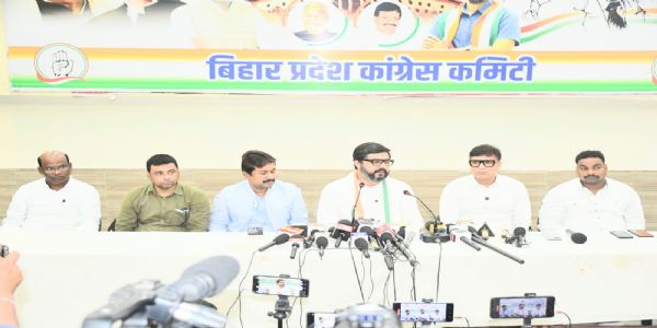 सीजेआई पर हुए हमले पर नीतीश कुमार, चिराग पासवान और जीतन राम मांझी मौन क्यों हैं?: सांसद तनुज पुनिया