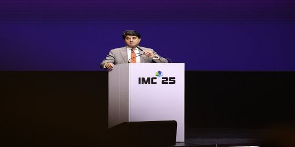 देश की महत्वकांक्षा 5-जी से आगे, ध्‍यान अब 6-जी एवं उपग्रह संचार पर : सिंधिया