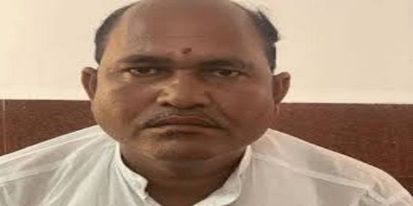 खरगोन में सरपंच पति और उसका साथी एक लाख रुपये की रिश्वत लेते गिरफ्तार, जमीन विवाद सुलझाने मांगे थे 25 लाख